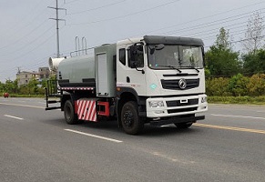 程力威牌CLW5180TDYWL6型多功能抑塵車(chē)